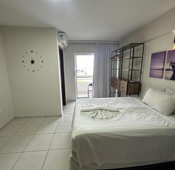 غرفة قياسية ثلاثية, Flats Particular Terrazzo