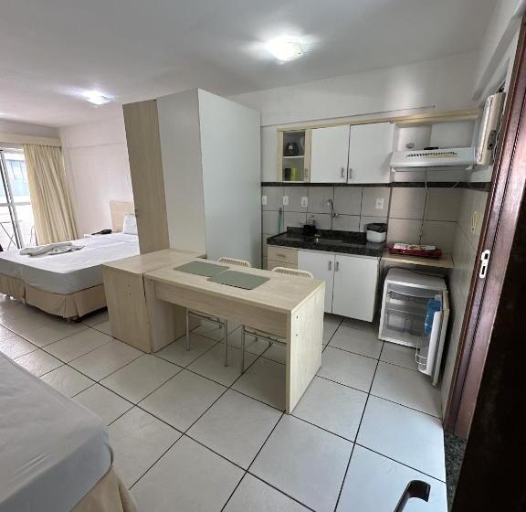 إستديو قياسى مطل على حمام السباحة, Flats Particular Terrazzo