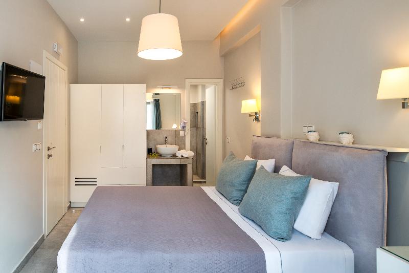 חדר סטנדרט, Fomithea