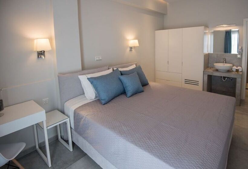 חדר סטנדרט, Fomithea