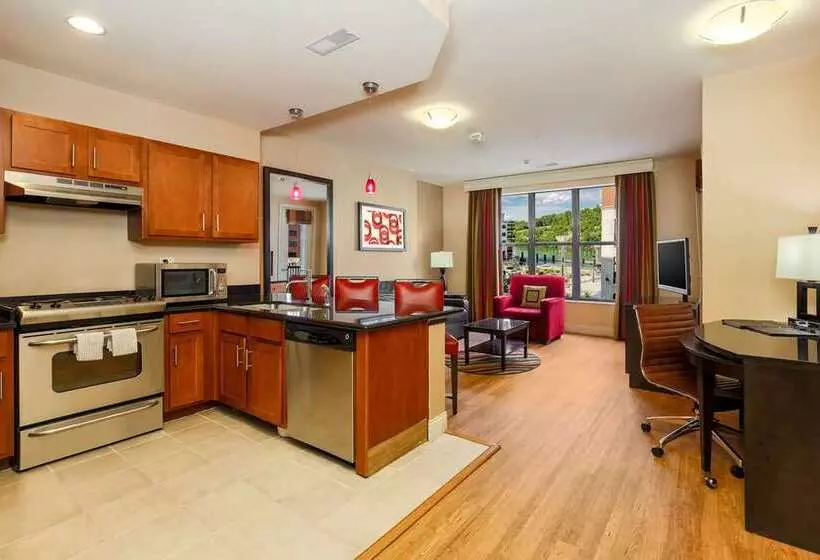 اتاق استاندارد, Hilton Promenade At Branson Landing