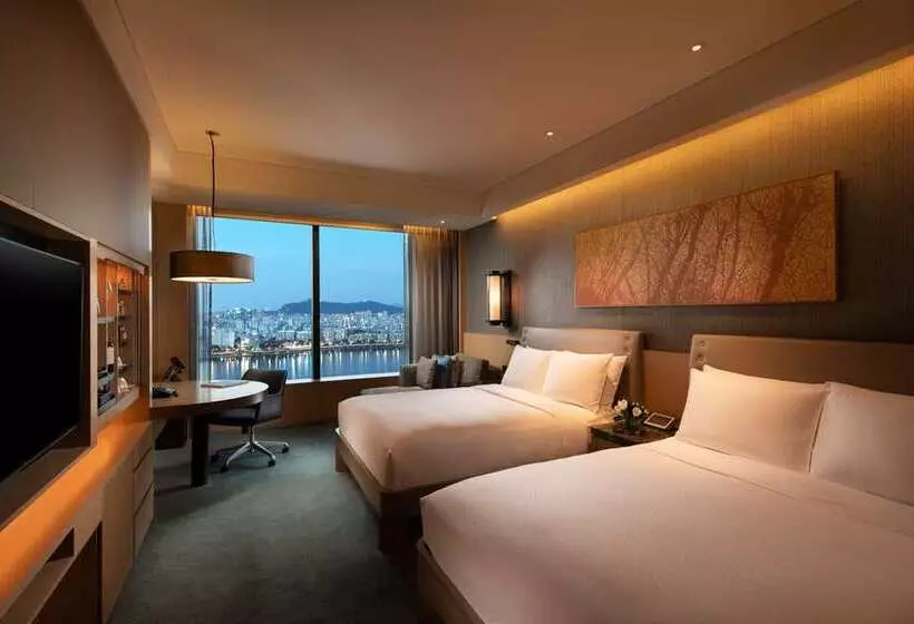 اتاق لوکس, Hilton Promenade At Branson Landing