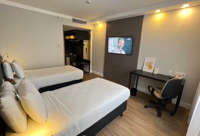 اتاق استاندارد, Intercity Berrini