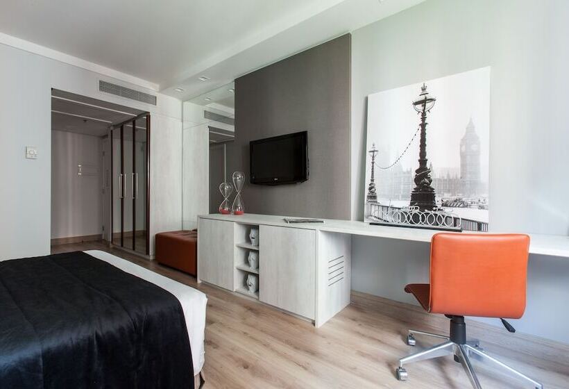 اتاق پرمیوم, Intercity Berrini