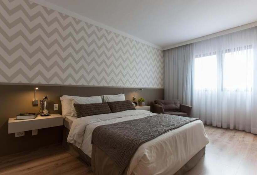 اتاق پرمیوم, Intercity Berrini