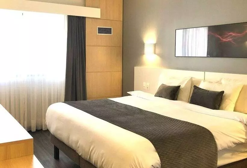 ダブルベッドスタンダードルーム, Mercure Camboriu