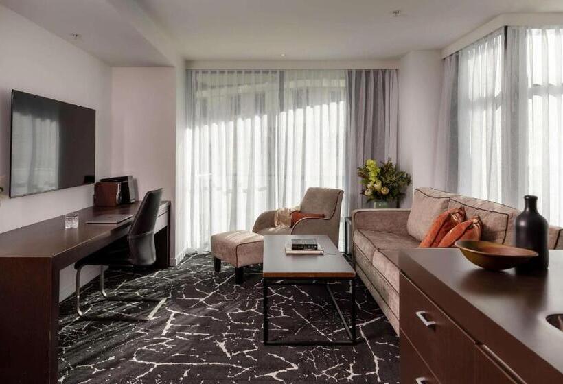 Люкс Superior, Rydges Wellington