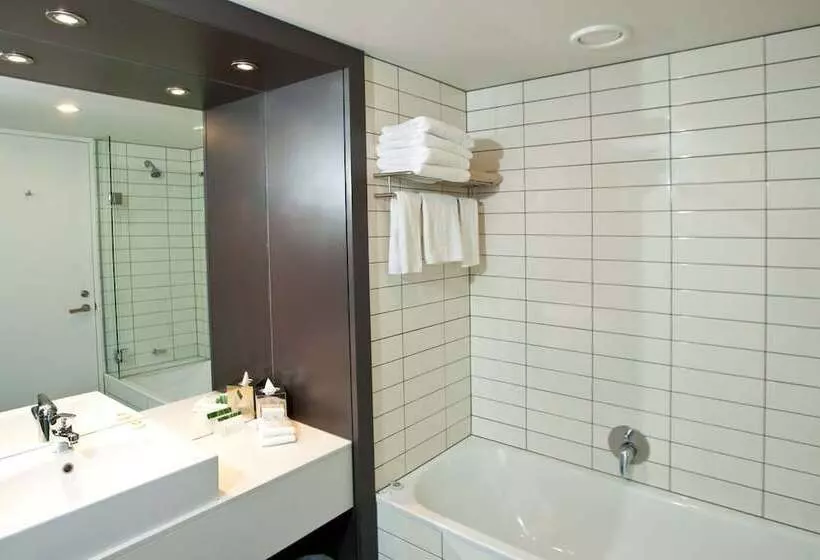 スタンダードシティビュールーム, Rydges Wellington