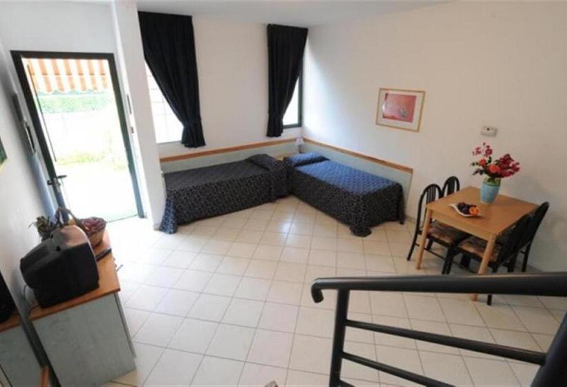 חדר סטנדרט לארבעה, Villa Orchidea