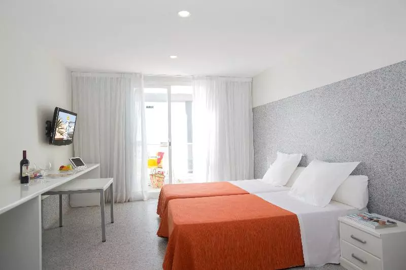 استودیوی استاندارد با چشم‌انداز دریا, Apartamentos Turísticos Mix BR AT2179