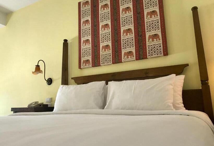 디럭스 룸, Ao Nang Colors Hotel   Aonang Beach