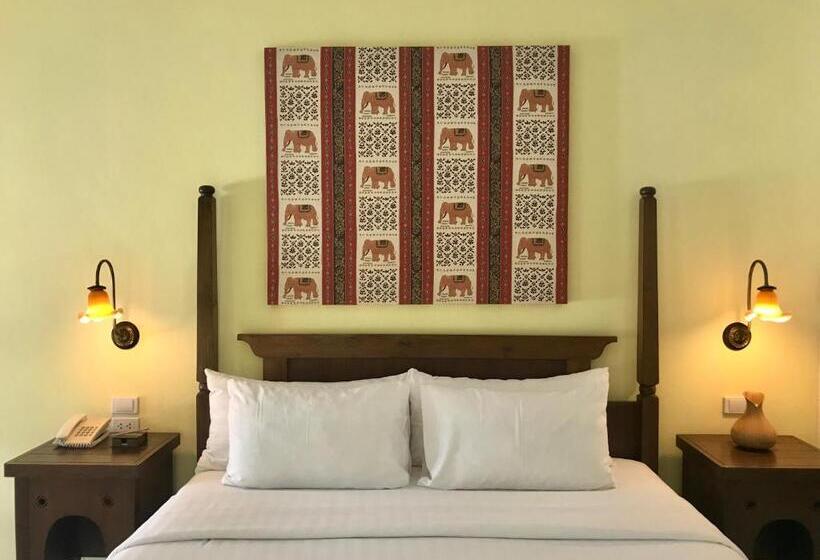 디럭스 룸, Ao Nang Colors Hotel   Aonang Beach