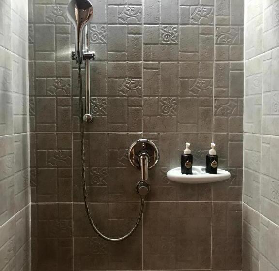 Люкс с Балконом, Ao Nang Colors Hotel   Aonang Beach