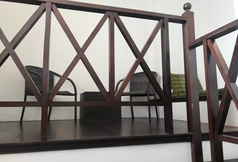 سوئیت با بالکن, Ao Nang Colors Hotel   Aonang Beach