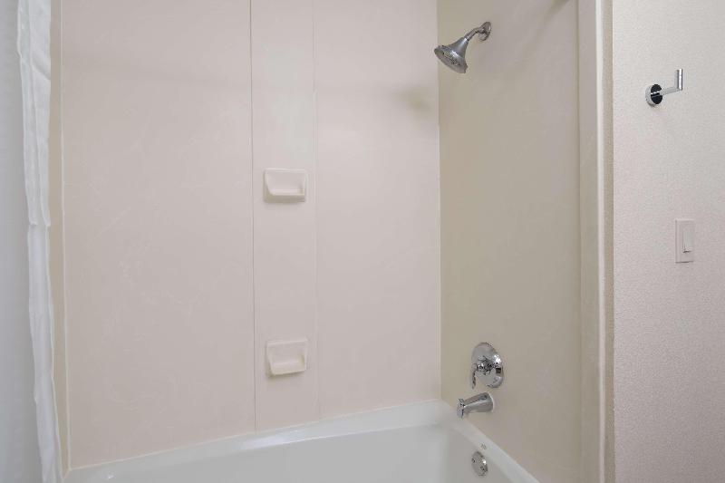 جناح سرير كينج, Best Western Valencia/six Flags Inn & Suites