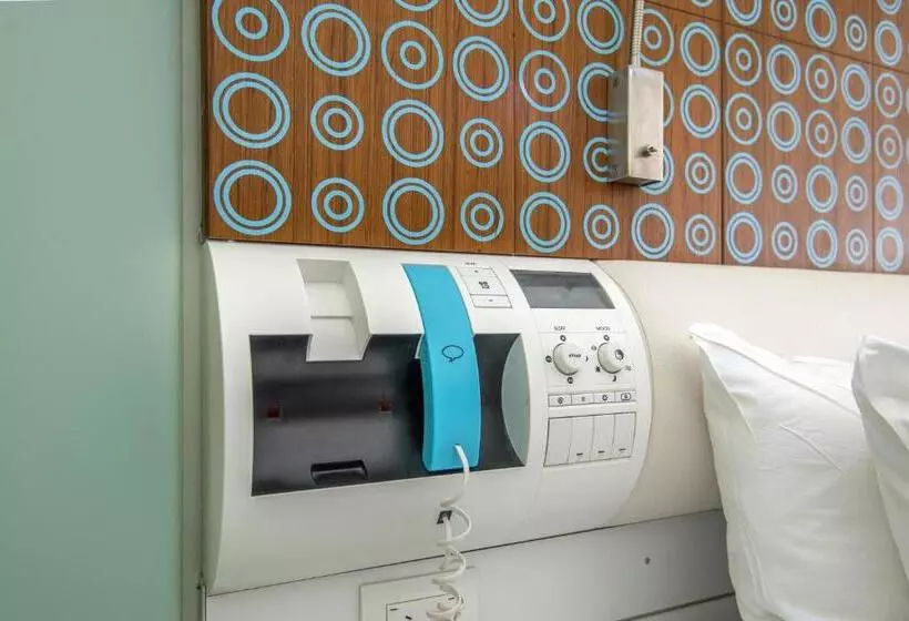 اتاق استاندارد, Breakfree On Cashel, An Accor