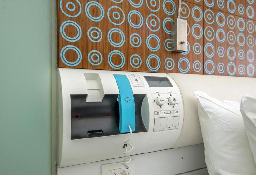 Стандартный Номер Кровать Кинг, Breakfree On Cashel, An Accor