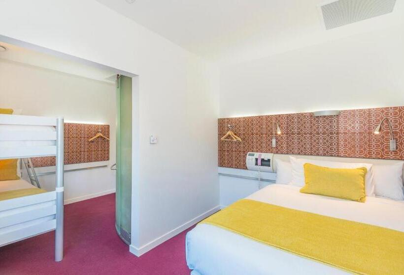 Семейный Номер, Breakfree On Cashel, An Accor