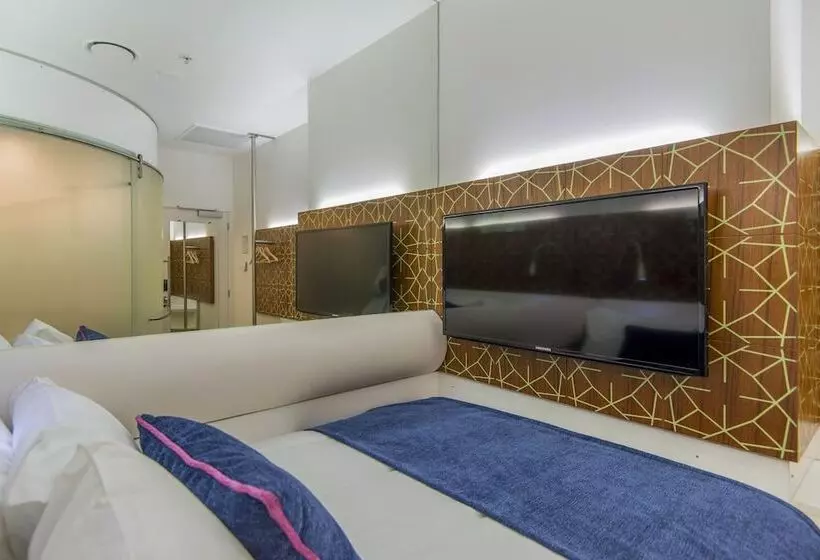 اتاق استاندارد اینتریور, Breakfree On Cashel, An Accor
