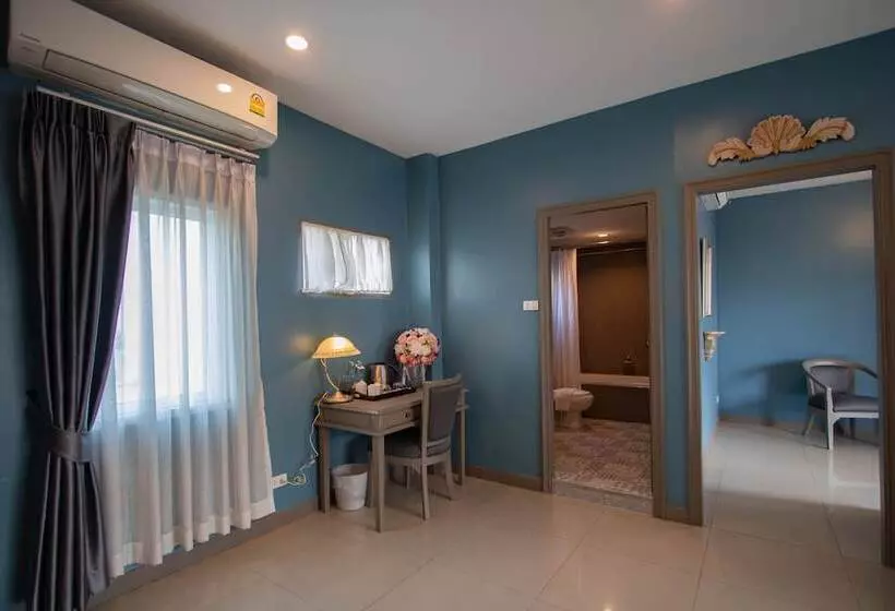 سوییت جونیور, Eurana Boutique