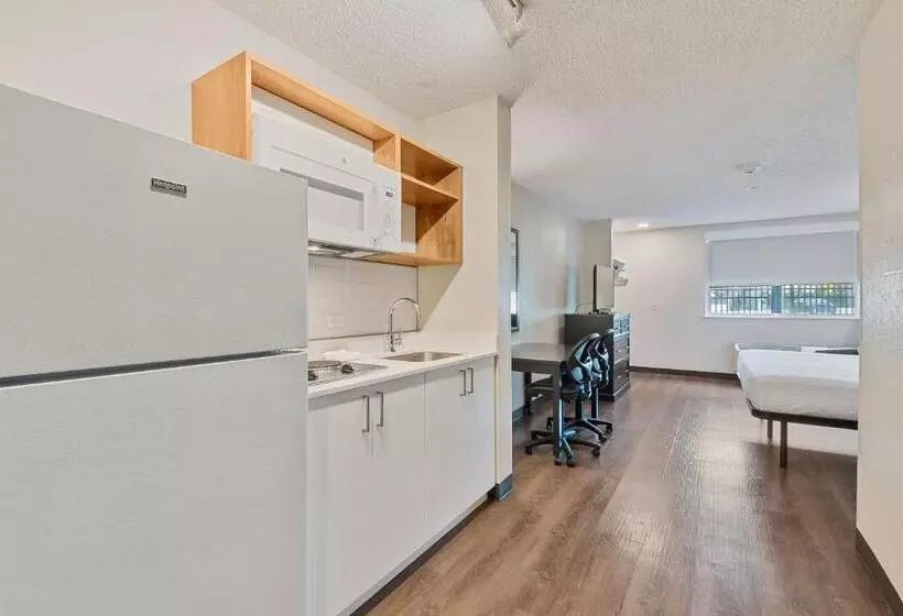 استودیو استاندارد با تخت کینگ, Extended Stay America Premier Suites Miami Downtown Brickell Cruise Port