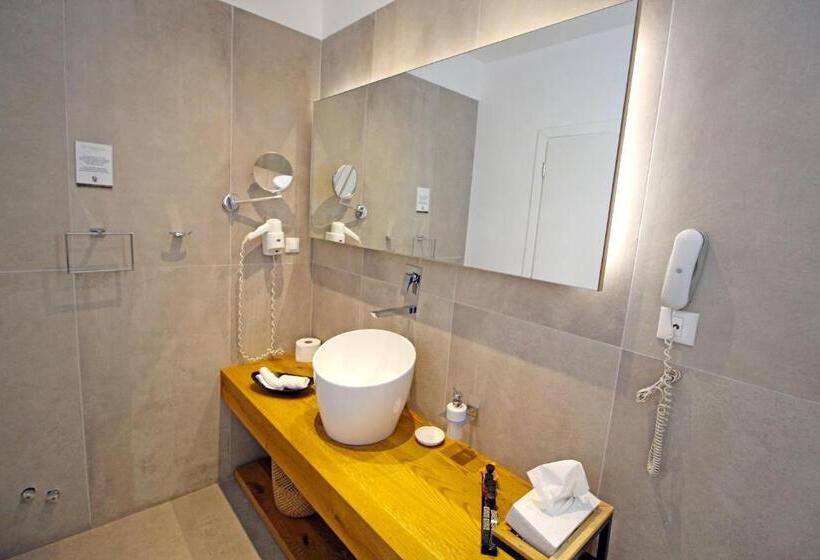 스탠다드 룸 가든 전망, Harmony Boutique