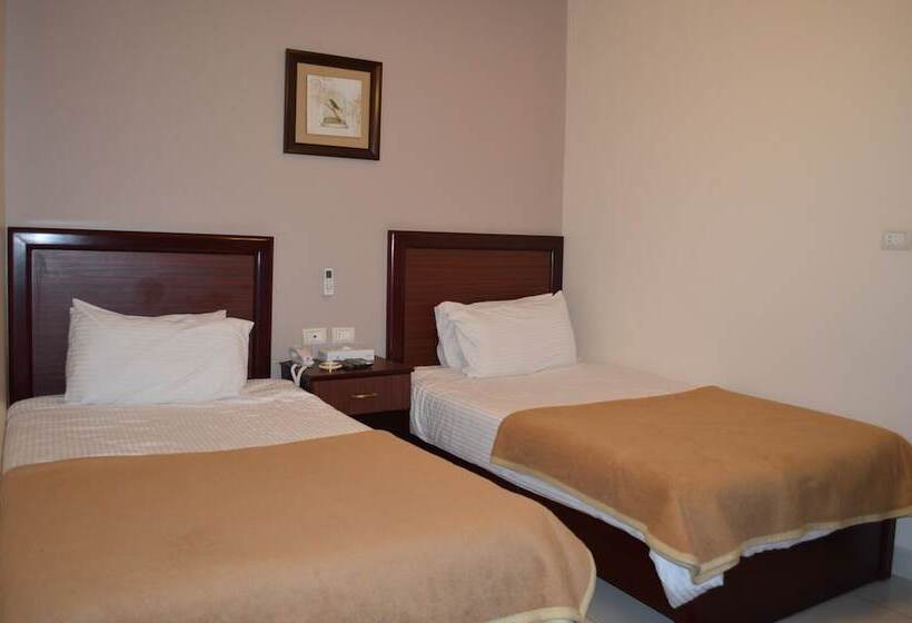 اتاق استاندارد, Salome