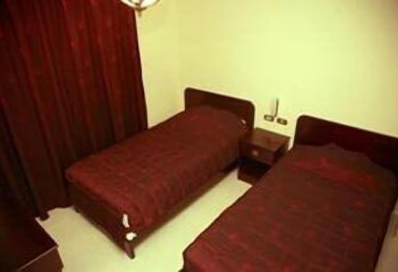 اتاق استاندارد, Salome