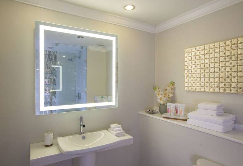 سوییت با چشم‌انداز دریا, Sandals Grande St. Lucian Spa And Beach All Inclusive Resort   Couples Only