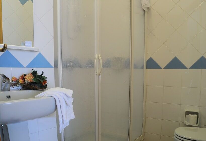 Номер Стандарт Трехместный, Sirenetta