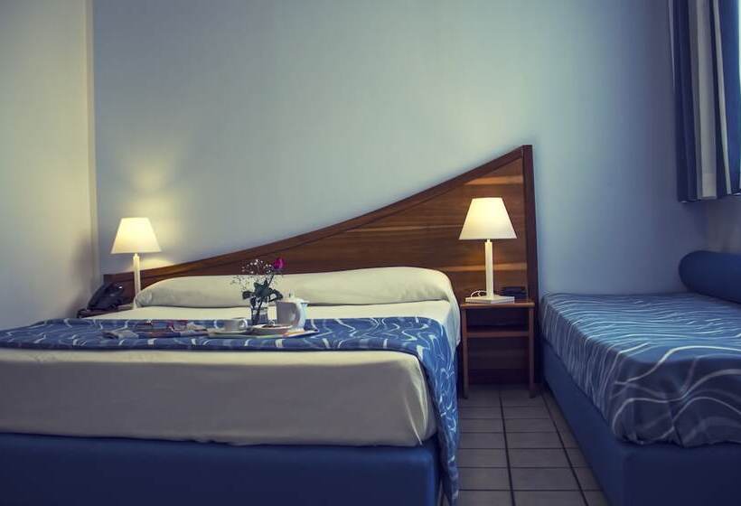 スタンダードトリプルルーム, Sirenetta