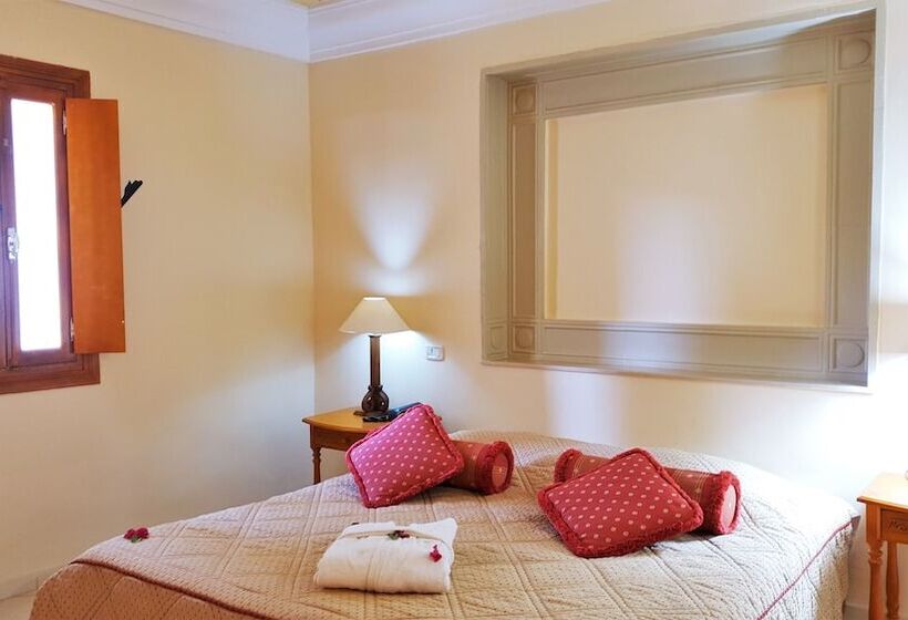 اتاق استاندارد سه نفره, Sun Palm Douz