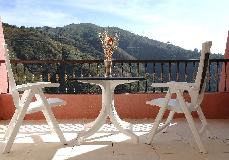 スタンダードトリプルルーム, Wellness Marbella Hills