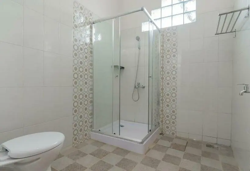 اتاق خانوادگی, Reddoorz Syariah Plus @ Perintis Guesthouse Tasikmalaya