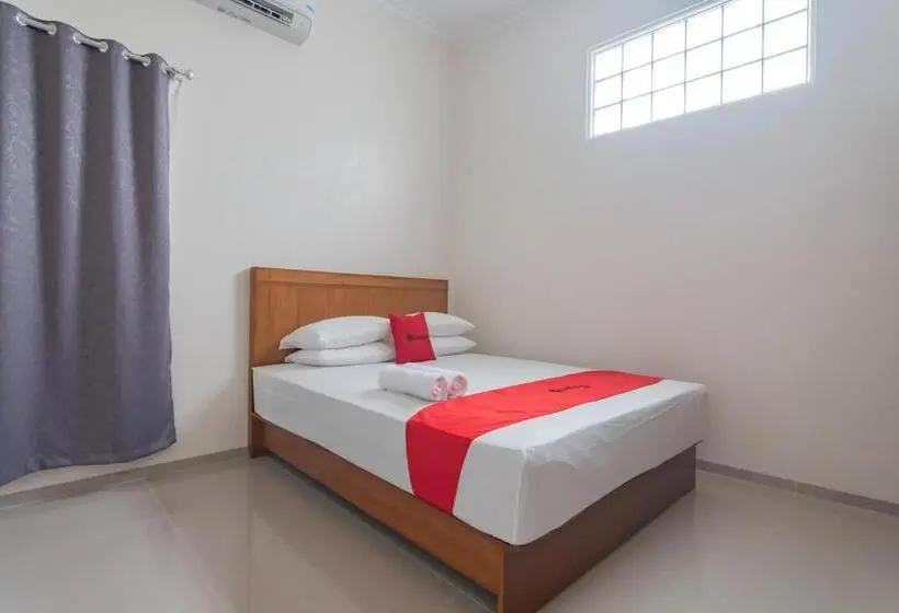 اتاق لوکس, Reddoorz Syariah Plus @ Perintis Guesthouse Tasikmalaya
