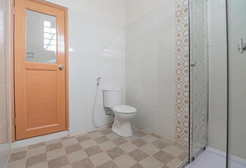 家庭间, Reddoorz Syariah Plus @ Perintis Guesthouse Tasikmalaya