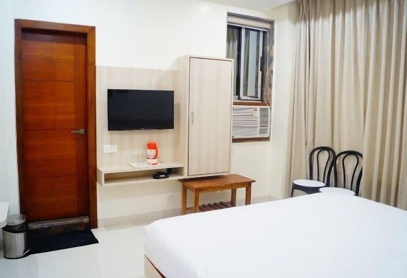 اتاق لوکس, Shree Shyam International