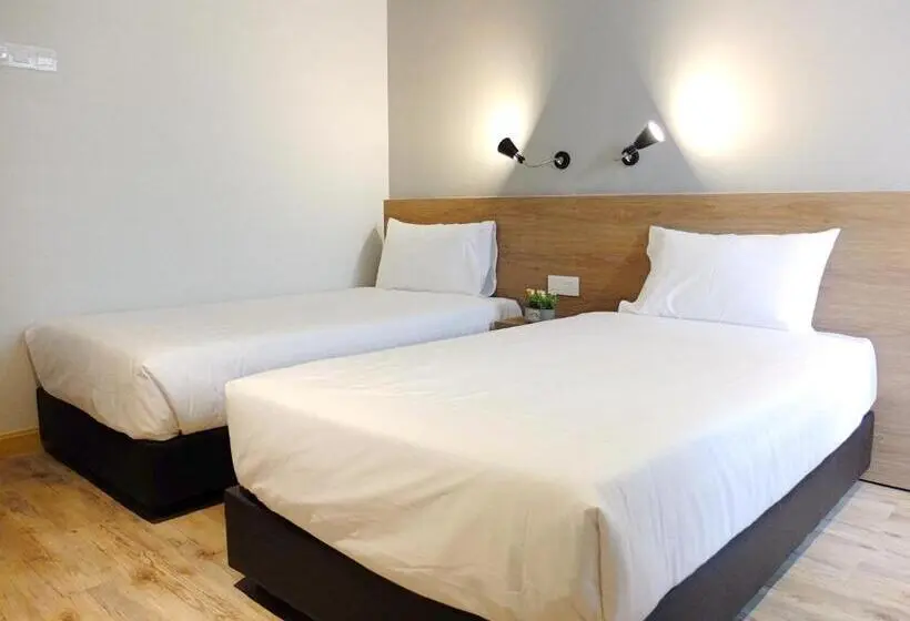 Standart Oda, Square Inn
