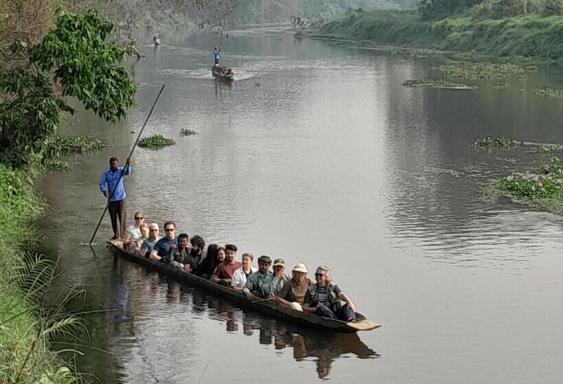 اتاق استاندارد با 2 تخت دوبل, Crocodile Safari Camp