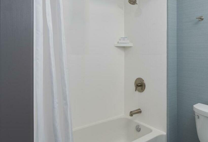 스위트 킹사이즈 침대, Home2 Suites By Hilton Pompano Beach Pier