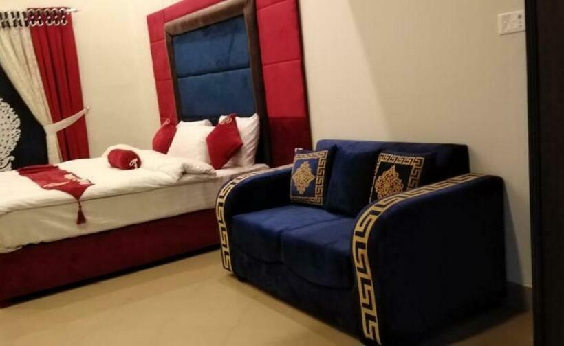 اتاق استاندارد, The Holiday