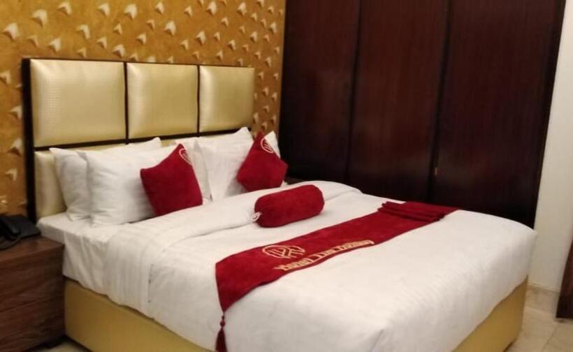 اتاق استاندارد, The Holiday