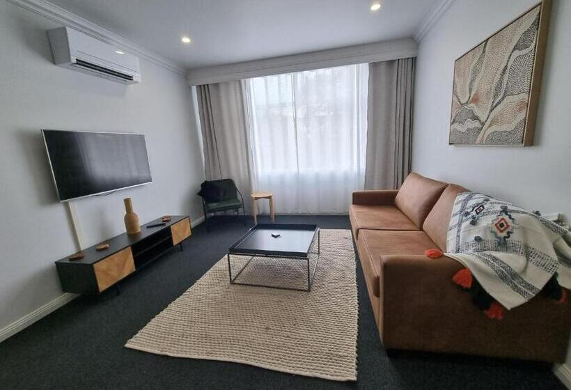 آپارتمان لوکس 1 خوابه, The Sherwood