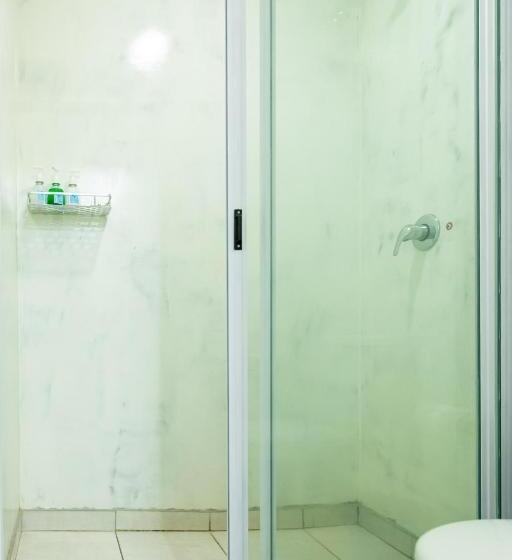 带阳台的三人标准间, Arapy Bed And Dream