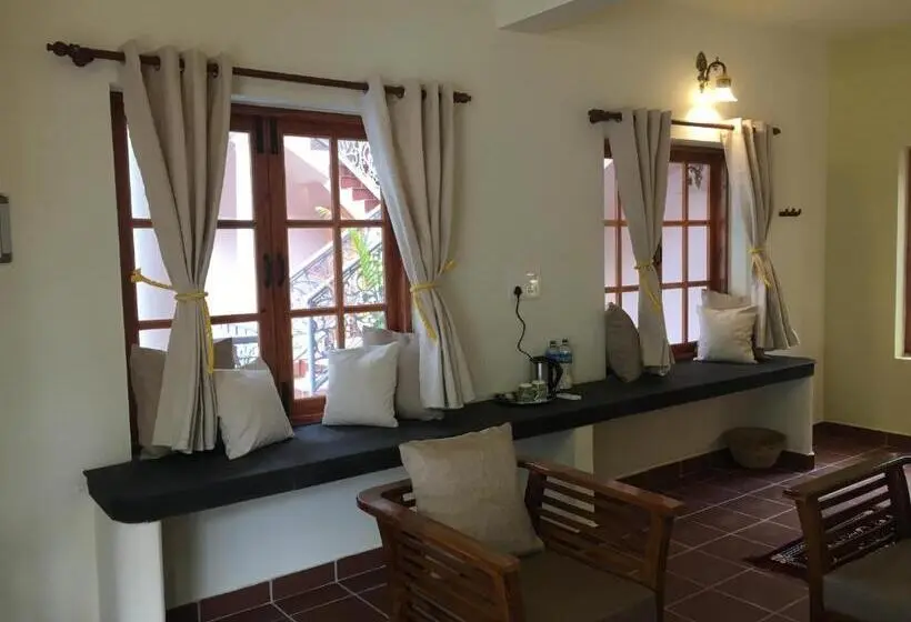 プールビュースタンダードルーム, Mandaram Villas