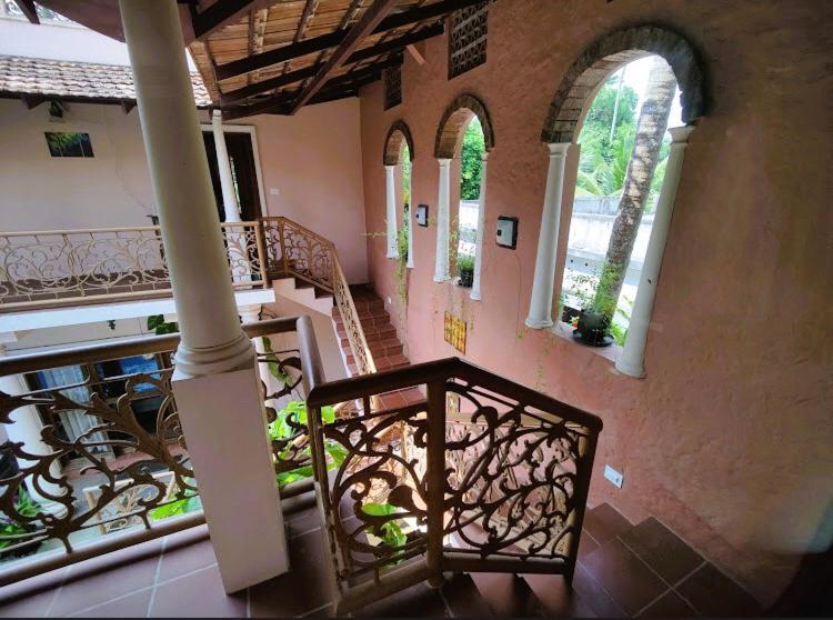 스탠다드 룸 킹사이즈 침대, Mandaram Villas