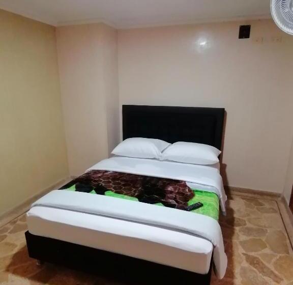 اتاق استاندارد یک نفره, Golden Suite