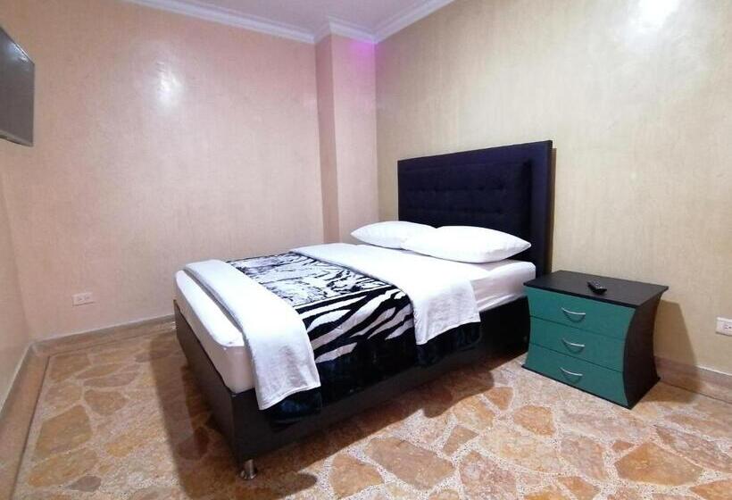 اتاق استاندارد یک نفره, Golden Suite