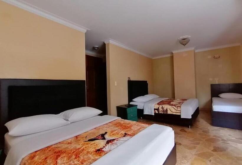 اتاق استاندارد سه نفره, Golden Suite