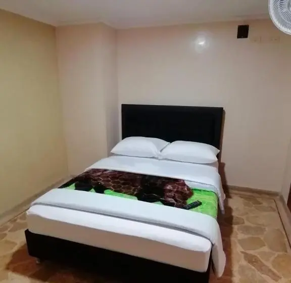 اتاق استاندارد یک نفره, Golden Suite